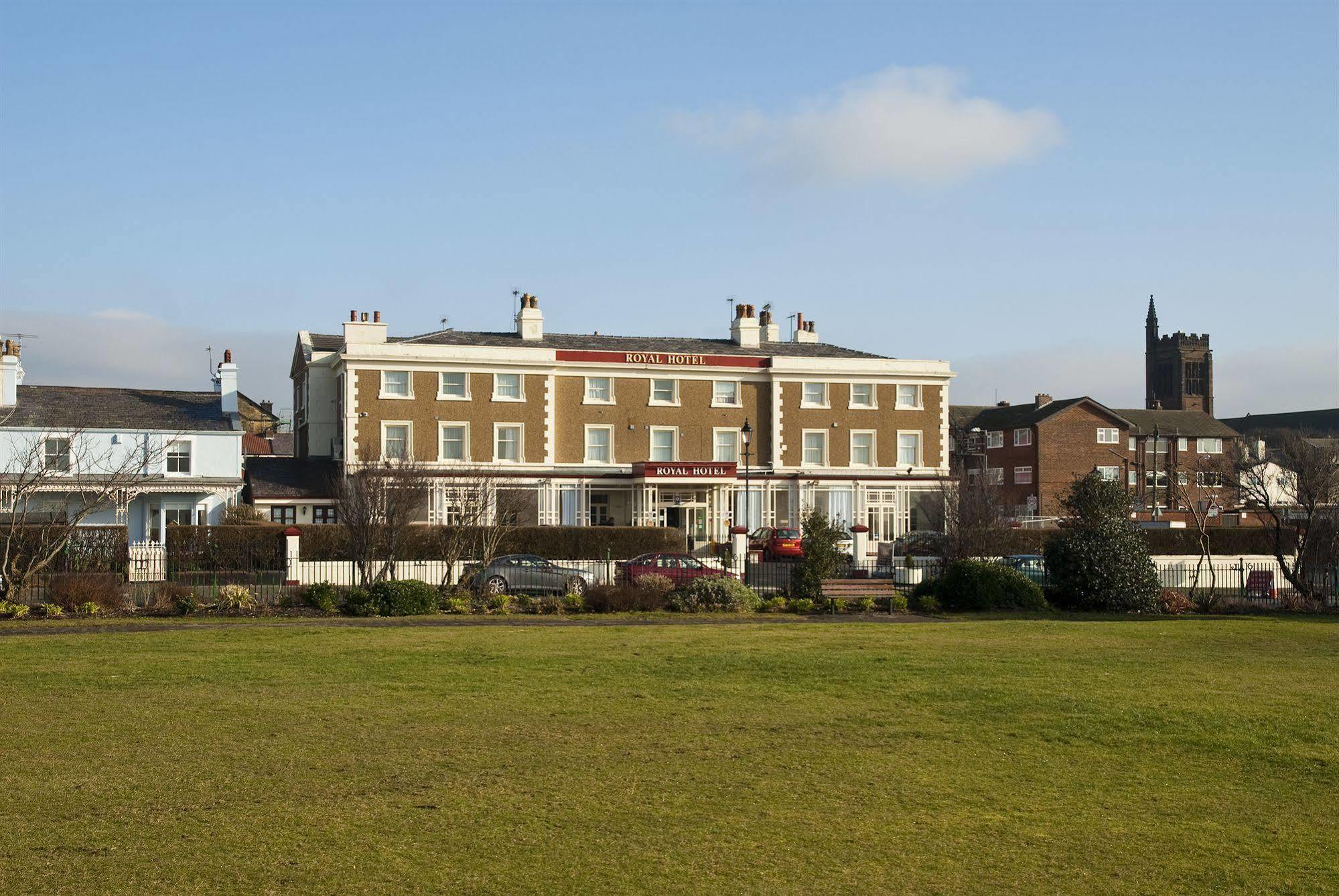 The Royal Hotel Crosby  Exterior photo